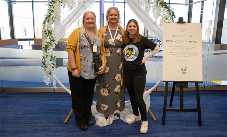 From Blackhawk to Britain: Nursing Students Embark on a Global Learning Journey