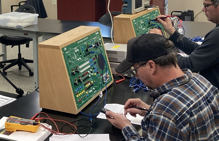 Blackhawk Offers New Industrial Maintenance Training in Monroe