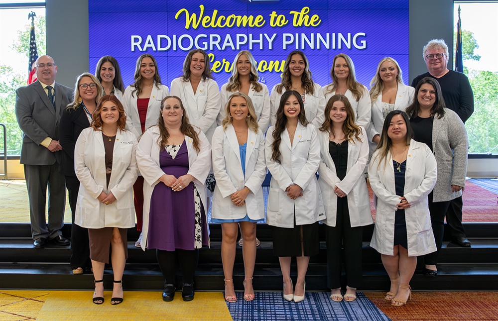Graduating Radiography Students Recognized in Pinning Ceremony